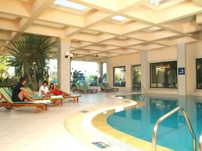 Aparthotel Cheerfulway Balaia Plaza Albufeira 4*,