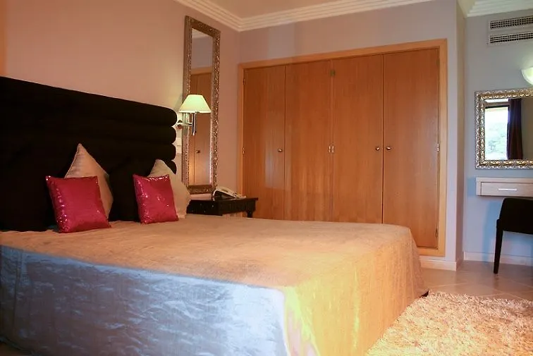 Aparthotel Cheerfulway Balaia Plaza Albufeira 4*,  Portugal